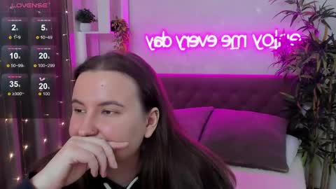Kate online show from 05/18/26, 08:20