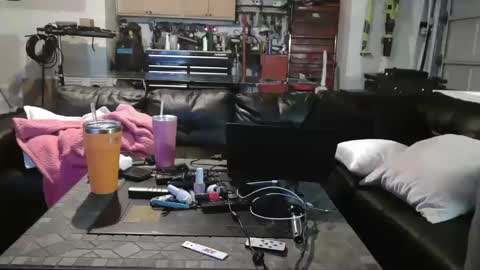 katycouple2003 online show from 03/02/25, 09:53