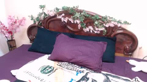 Snapshot of katydoll_ chatting on 03/06/25, 06:05 Katy online show from 03/06/25, 06:05