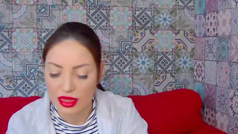 Snapshot of katylinee chatting on 03/18/26, 01:03 Katyline online show from 03/18/26, 01:03