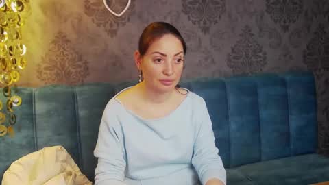 Snapshot of katylinee chatting on 03/26/26, 02:11 Katyline online show from 03/26/26, 02:11