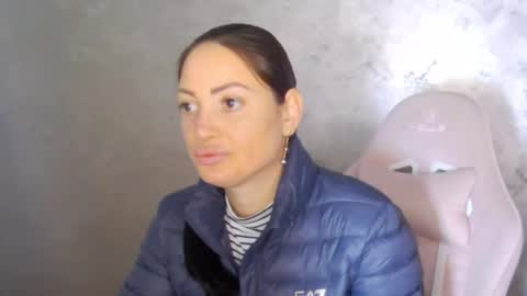 Snapshot of katylinee chatting on 03/30/26, 11:33 Katyline online show from 03/30/26, 11:33