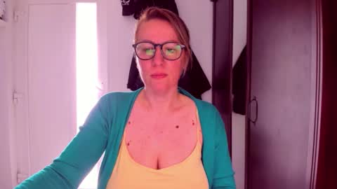 Katy online show from 04/14/26, 07:36