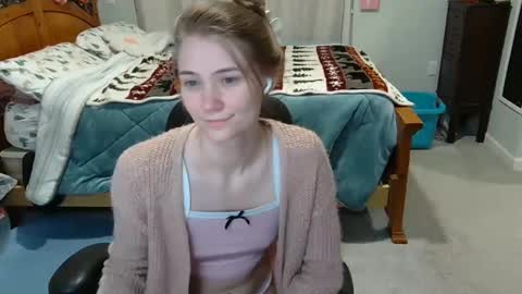 Katy online show from 02/23/25, 07:44