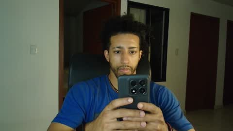 Snapshot of kaurilop chatting on 12/02/24, 03:47 Kauri Lop online show from 12/02/24, 03:47