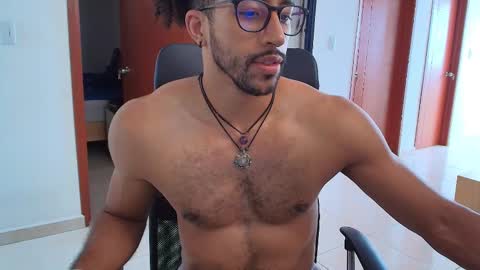 Snapshot of kaurilop chatting on 02/27/25, 05:04 Kauri Lop online show from 02/27/25, 05:04