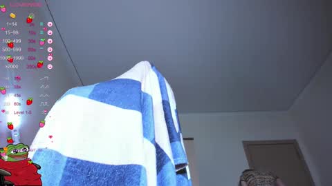 Kira-chan  online show from 01/29/25, 03:37