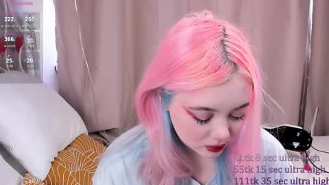 Snapshot of kawaii_yuki chatting on 02/20/25, 09:00 Yuki online show from 02/20/25, 09:00