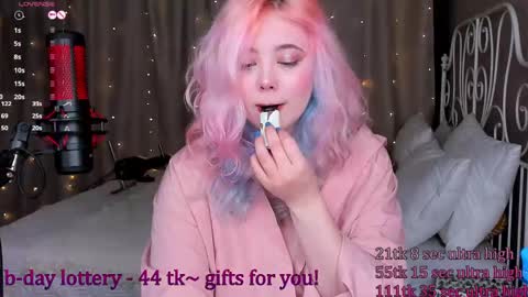 Snapshot of kawaii_yuki chatting on 02/28/25, 11:58 Yuki online show from 02/28/25, 11:58