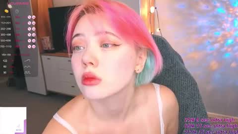 Snapshot of kawaii_yuki chatting on 09/28/25, 04:51 Yuki online show from 09/28/25, 04:51