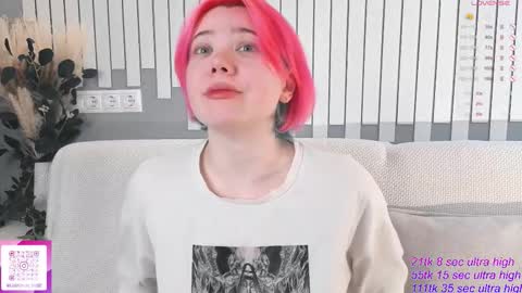 Snapshot of kawaii_yuki chatting on 11/16/25, 06:30 Yuki online show from 11/16/25, 06:30