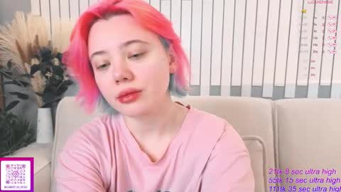 Snapshot of kawaii_yuki chatting on 11/24/25, 06:24 Yuki online show from 11/24/25, 06:24