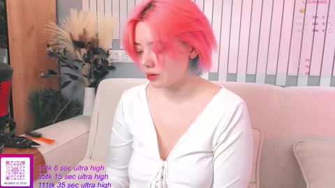 Snapshot of kawaii_yuki chatting on 12/01/25, 06:29 Yuki online show from 12/01/25, 06:29