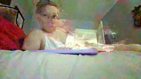 Snapshot of kawaiibelle chatting on 03/02/26, 06:59 KawaiiBelle online show from 03/02/26, 06:59