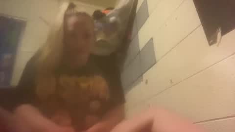 kay_la online show from 03/23/26, 05:11