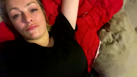 kay_la online show from 04/08/26, 07:30