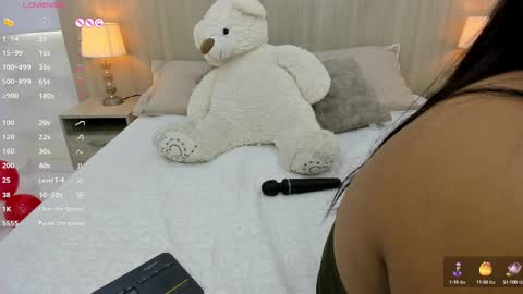   online show from 02/18/25, 02:38