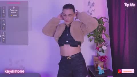 Cattleya stone online show from 03/08/26, 02:54