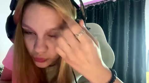 Amia online show from 04/06/26, 06:20