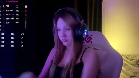 Amia online show from 06/11/26, 04:27