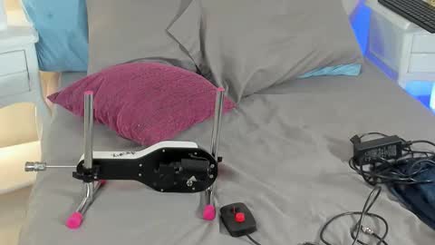 kaylachannell online show from 02/04/26, 03:34