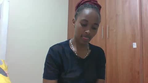 Snapshot of kaylar005 chatting on 02/23/26, 10:12 kaylar online show from 02/23/26, 10:12