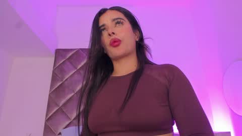 Kayla online show from 12/27/24, 01:32