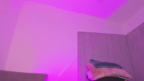 Kayla online show from 02/17/25, 07:31