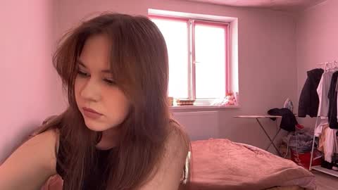 Nyelle online show from 04/04/26, 01:19