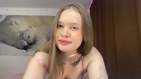 Nyelle online show from 06/06/26, 02:55