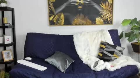 Kayle online show from 10/07/25, 09:45