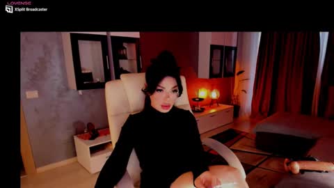 Snapshot of kaylee____77 chatting on 02/24/25, 03:53 kaylee online show from 02/24/25, 03:53