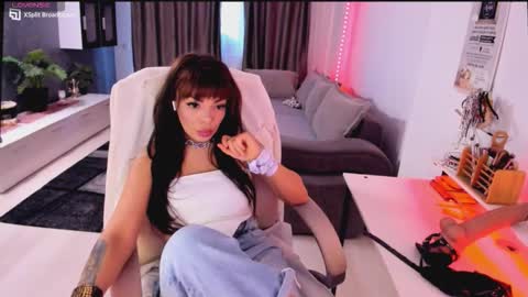 Snapshot of kaylee____77 chatting on 09/26/25, 03:27 kaylee online show from 09/26/25, 03:27