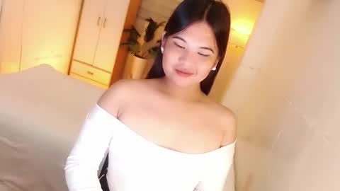 Y O U R        F U T U R E       K A Y L E E  online show from 11/03/25, 03:19