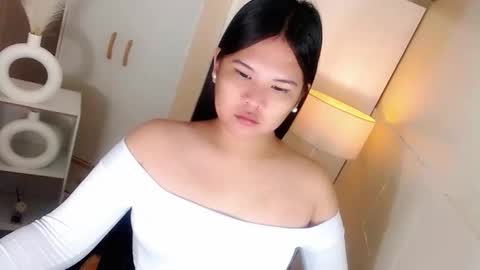 Y O U R        F U T U R E       K A Y L E E  online show from 02/24/26, 07:12