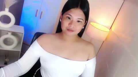 Y O U R        F U T U R E       K A Y L E E  online show from 03/01/26, 04:53