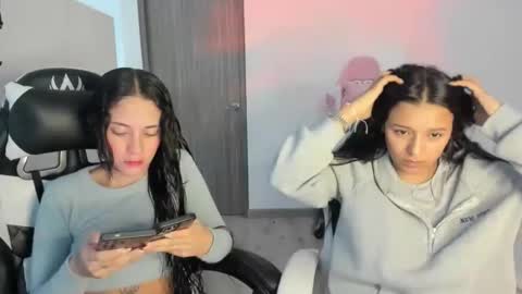 kaylie online show from 10/15/25, 09:15