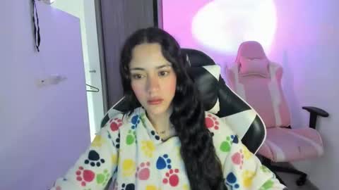 kaylie online show from 11/27/25, 11:01