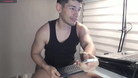 Kayn online show from 12/18/25, 02:06