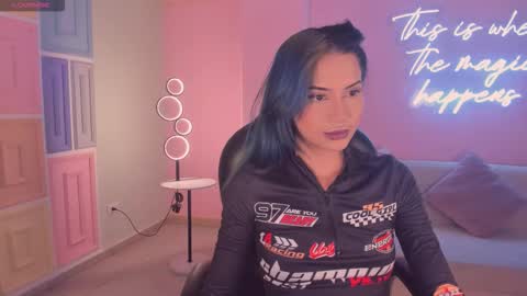 Kay online show from 01/18/26, 03:32