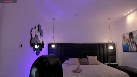 Kay online show from 03/28/26, 03:39