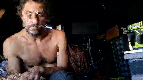 Kay online show from 12/19/25, 06:04