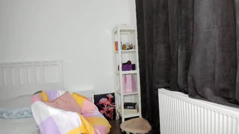 kayyrachyl online show from 06/12/26, 02:21