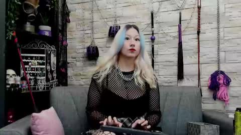 Miss Kazia online show from 12/21/25, 12:18