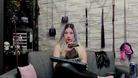 Miss Kazia online show from 01/14/26, 01:55