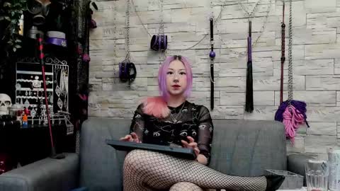 Miss Kazia online show from 06/02/26, 12:45
