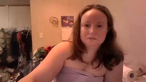 kcandler27 online show from 11/02/25, 02:47