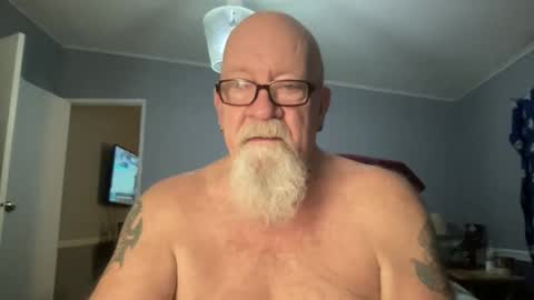 Snapshot of kcbace61760 chatting on 02/15/26, 02:52 kcbace61760 online show from 02/15/26, 02:52