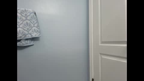 Snapshot of kcp6943 chatting on 10/27/25, 08:46 kcp6943 online show from 10/27/25, 08:46