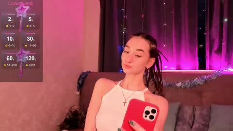 Kelly GMT 2 Su We Th Fr Sa   0300AM-09-00AM   online show from 12/29/24, 02:38